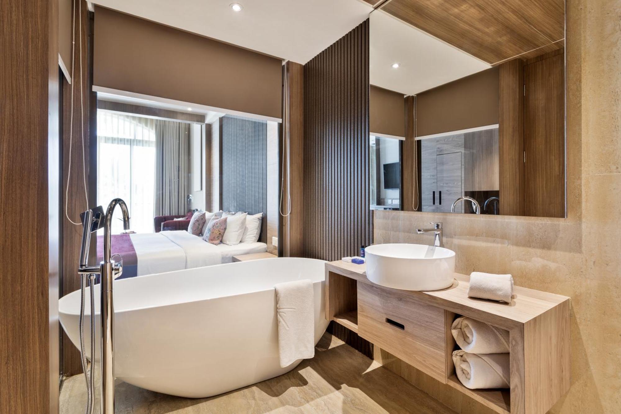 Royale Duplex Suite on Food Beverages SPA