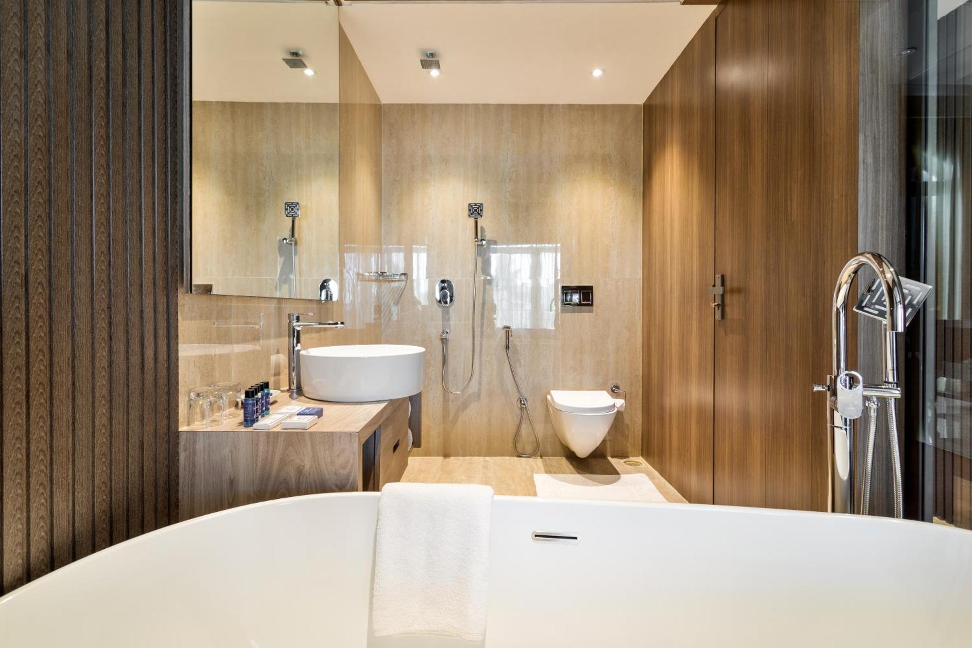 Royale Duplex Suite on Food Beverages SPA